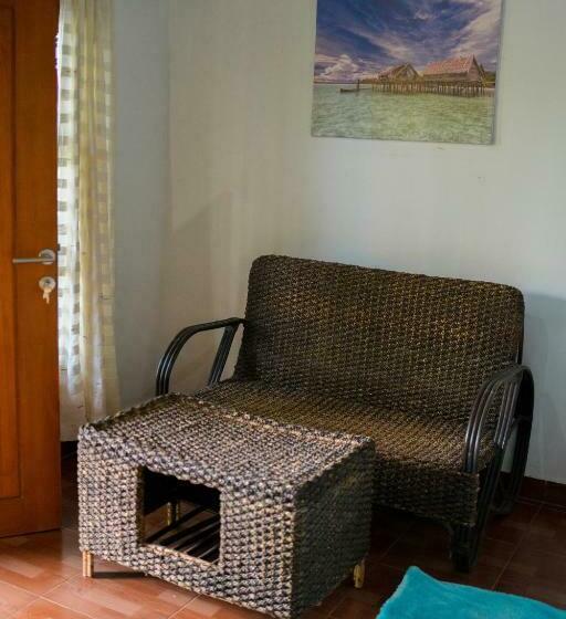 标准间, Lovina Vibes