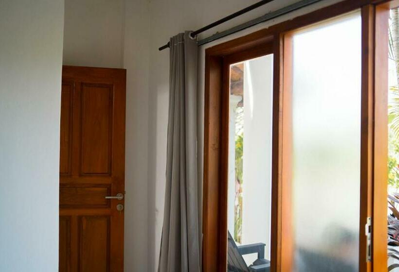 高级大房间, Lovina Vibes