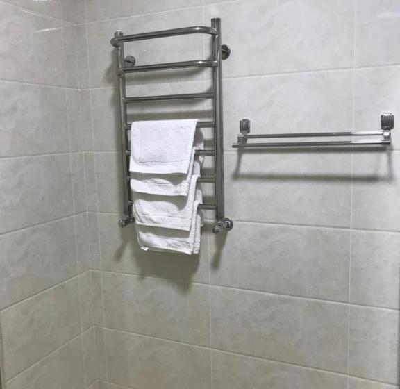 اتاق استاندارد چهار تخته, Mazza