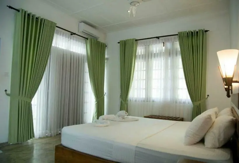 スイート（家族用）, Raddegoda Walawwa Kurunegala