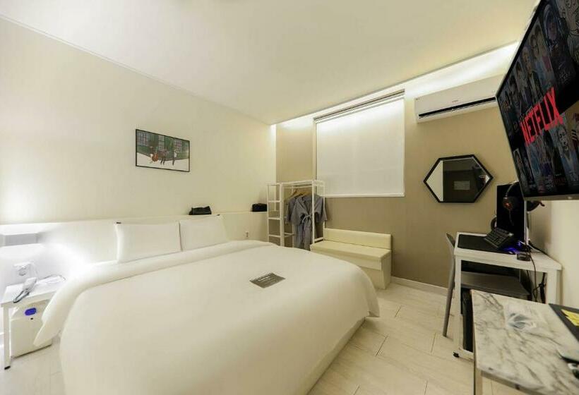 Номер Стандарт, Yeosu Yam Hakdong