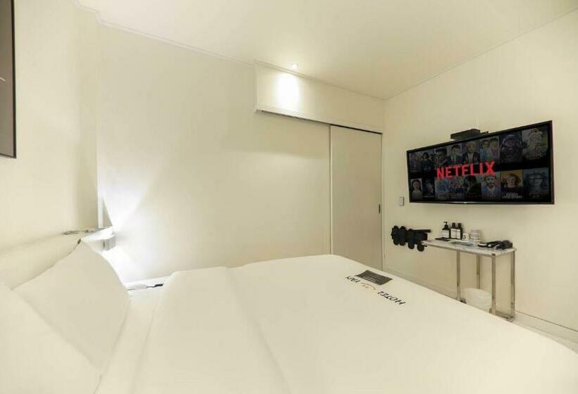 Номер Премиум, Yeosu Yam Hakdong