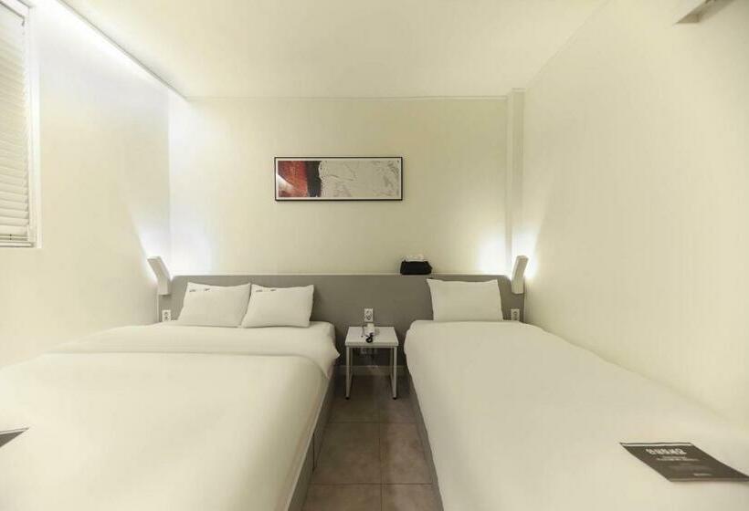 Номер Стандарт, Yeosu Yam Hakdong