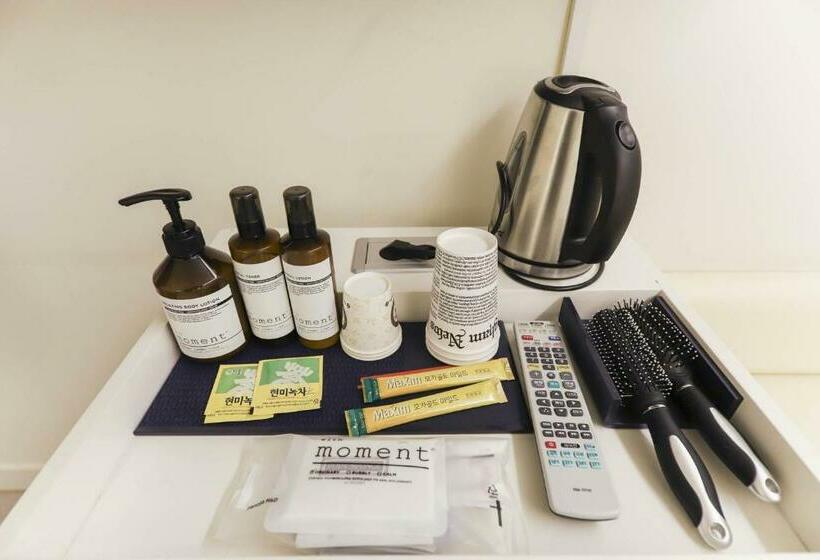 Номер Стандарт, Yeosu Yam Hakdong