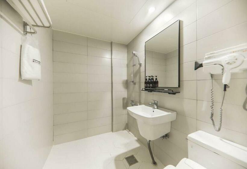 Номер Стандарт, Yeosu Yam Hakdong