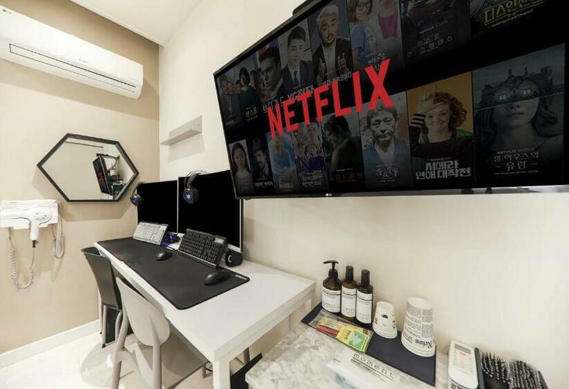 Номер Deluxe, Yeosu Yam Hakdong