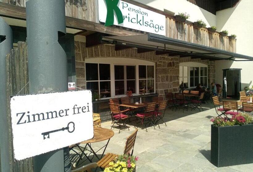 Семейный Номер, Pension Kricklsäge