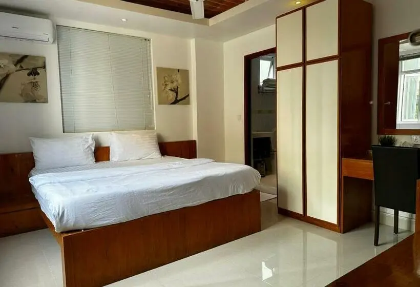 اتاق لوکس یک تخته, Pine Lodge Maldives