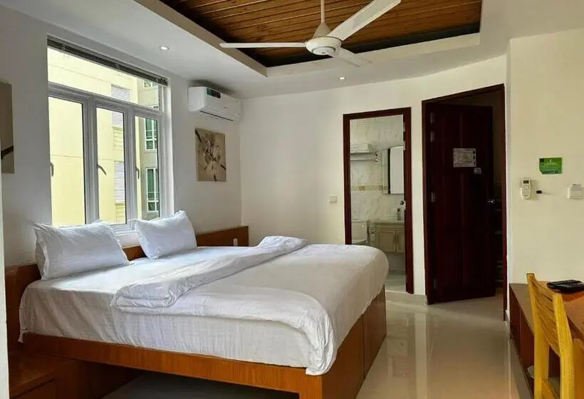 اتاق لوکس, Pine Lodge Maldives