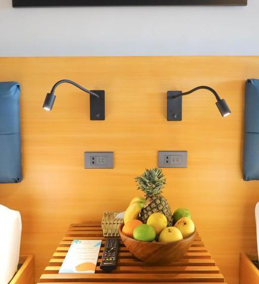 اتاق لوکس, Unwnd Boutique  Caticlan