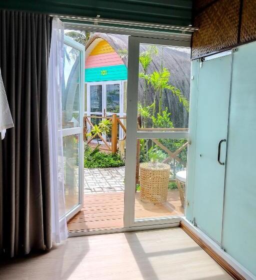 בקתה, Unwnd Boutique  Caticlan