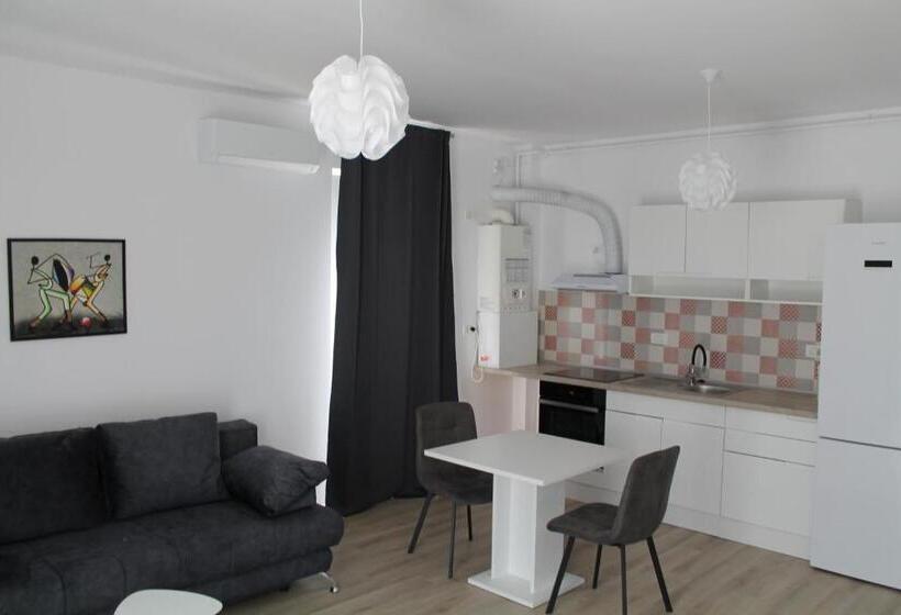 1베드룸 아파트 1층, Visaj Homes