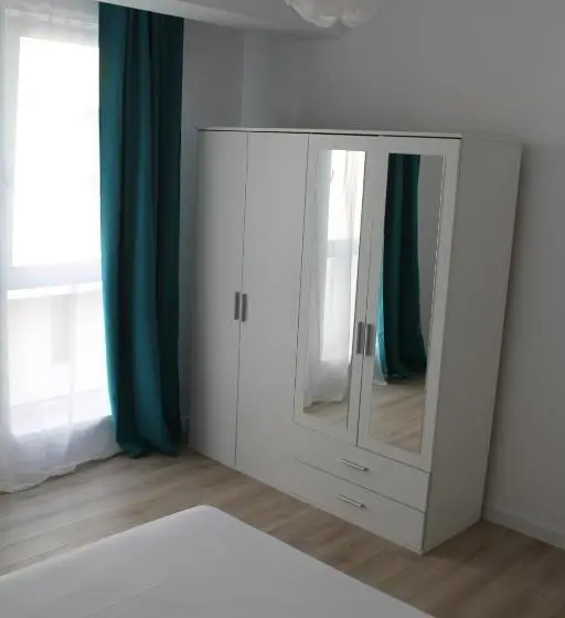 Huoneisto 1 Makuuhuone Parveke, Visaj Homes