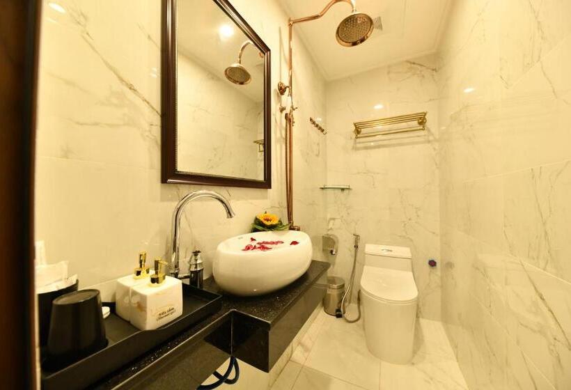 اتاق لوکس, Kingdom Hotel Hanoi