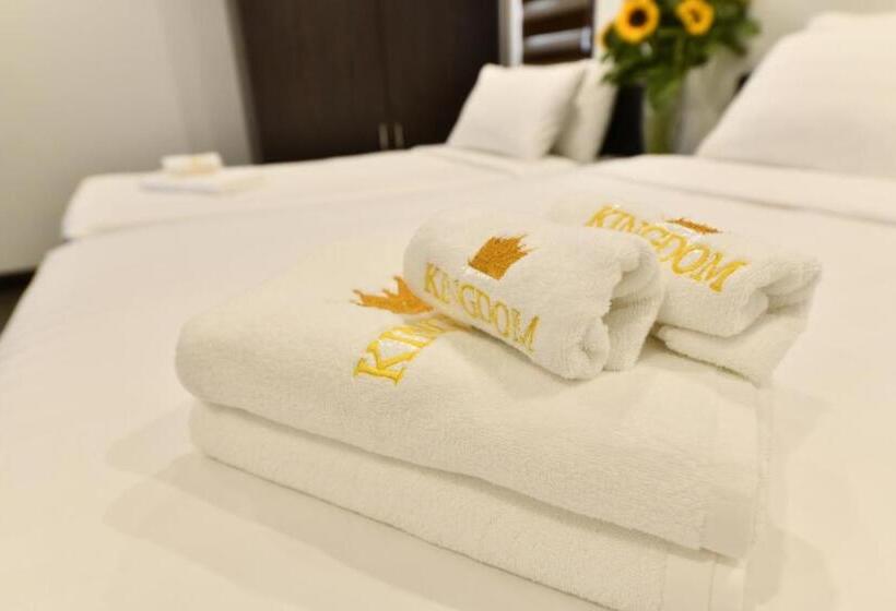 اتاق سوپریور, Kingdom Hotel Hanoi