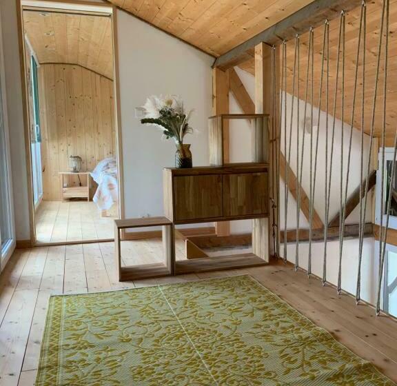 디럭스 룸, Authenticité Et Sérénité