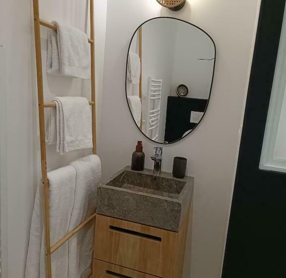 חדר סטנדרט עם מיטת קינג, Maison Bailly