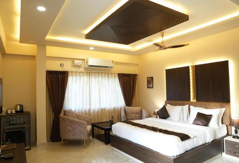 Quarto Estandar, Eden