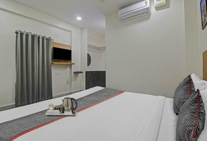 Habitació Estàndard, Oyo Townhouse 1112 Jahnavi Group