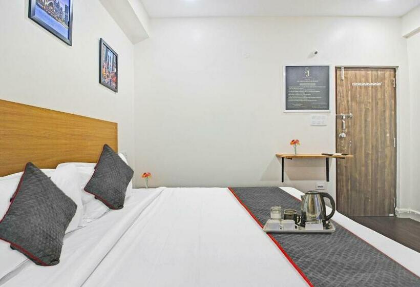 Habitació Estàndard, Oyo Townhouse 1112 Jahnavi Group