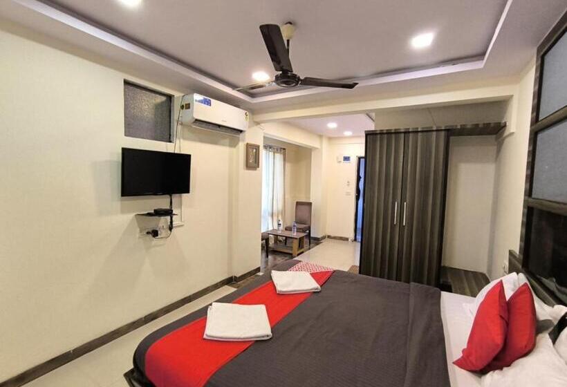Номер Deluxe, Phoenix,panvel