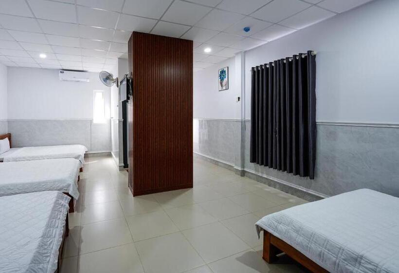 اتاق استاندارد چهار تخته, Thanh Ngoc Motel 2