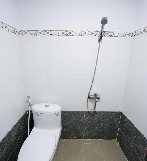 اتاق استاندارد چهار تخته, Thanh Ngoc Motel 2