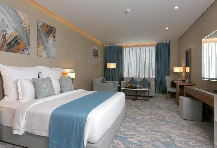 Номер Deluxe Кровать Кинг, Cantonal Hotel By Warwick