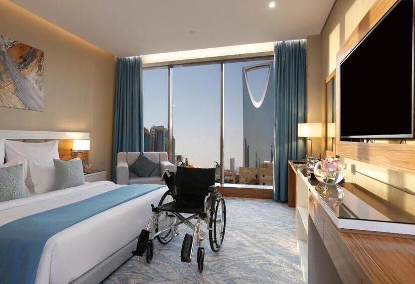 חדר סטנדרט, מיטת קינג, מותאם לאדם עם מוגבלויות, Cantonal Hotel By Warwick