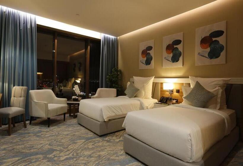 Люкс, Cantonal Hotel By Warwick