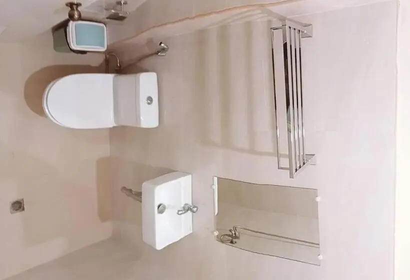 اتاق استاندارد, Avelina Inn