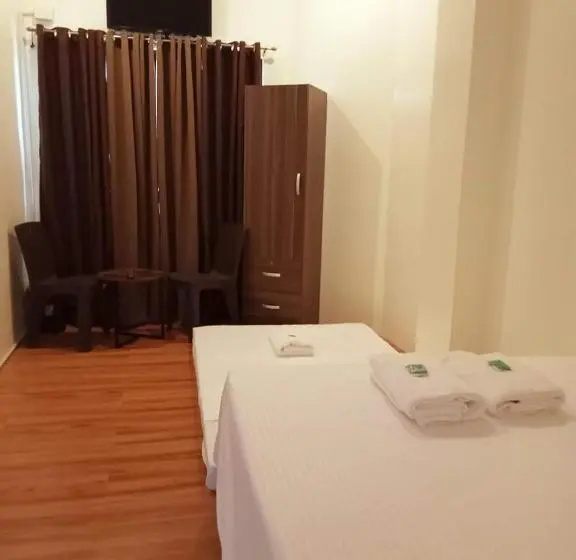 اتاق استاندارد, Avelina Inn
