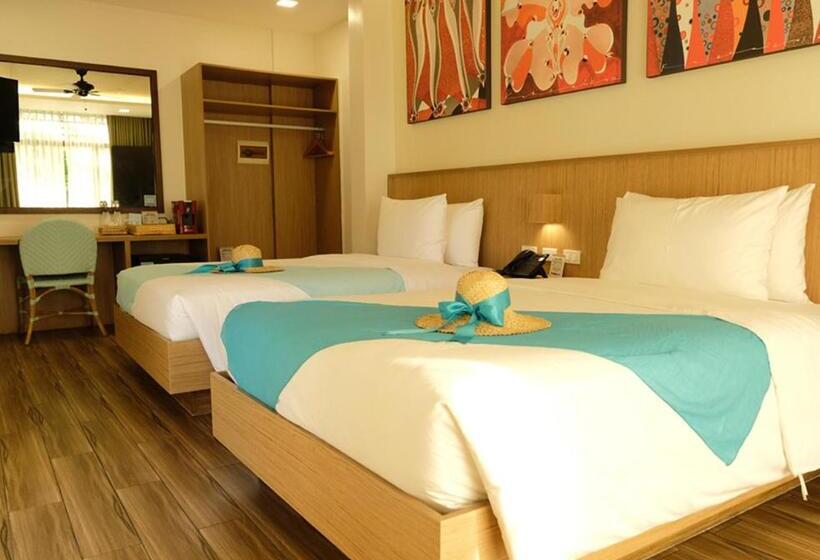 اتاق استاندارد با چشم‌انداز باغ, Tag Resort