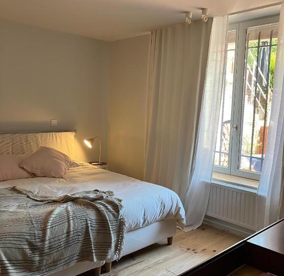 스탠다드 룸 가든 전망, Maison Henri Namur