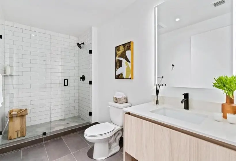 سوئیت با تخت بزرگ, The Elser Hotel Miami, An All Suite