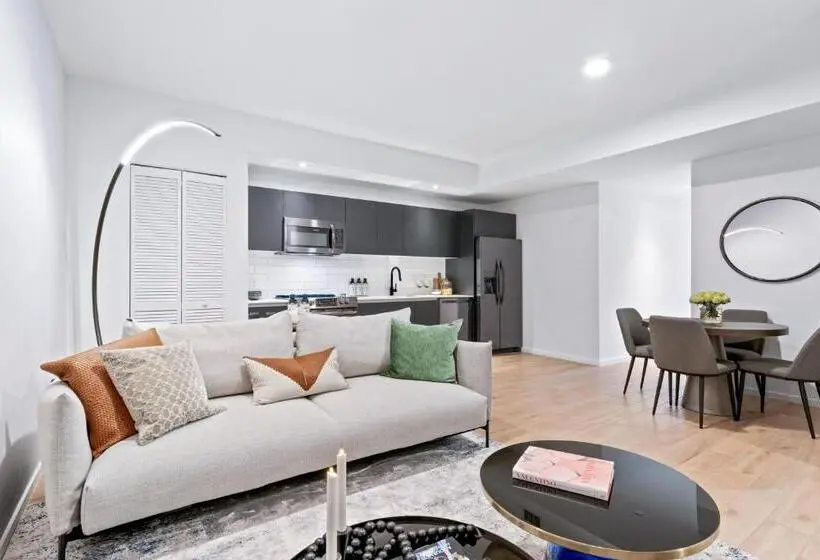سوئیت با تخت بزرگ, The Elser Hotel Miami, An All Suite