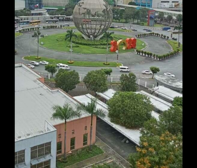 إستديو قياسى مزود بشرفة, Yhanz Z Sea Residences