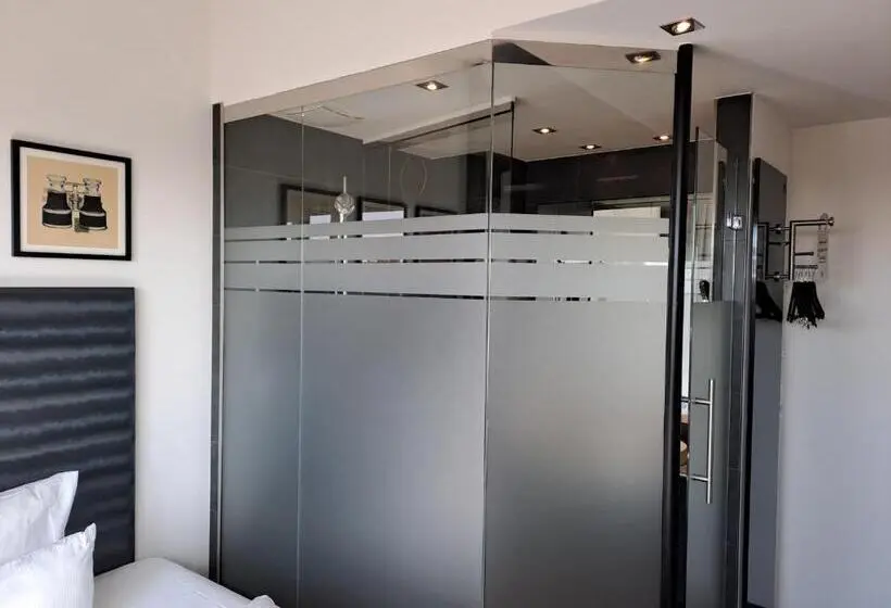 اتاق استاندارد با بالکن, Garner Hotel Bremen City by Ihg
