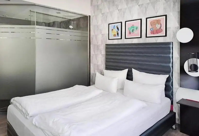 اتاق استاندارد با تخت دو نفره بزرگ, Garner Hotel Bremen City by Ihg