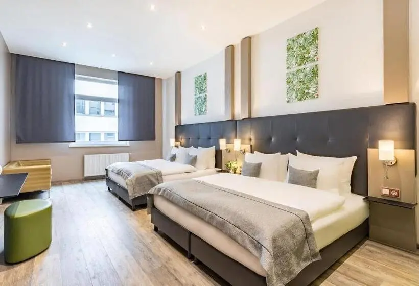 Premium Family Room, Garner Hotel Bremen City by Ihg