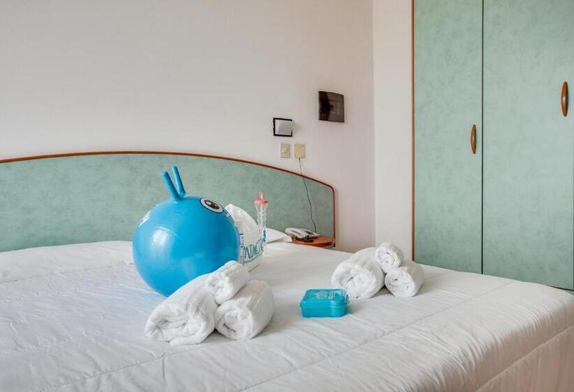 חדר סטנדרט נוף לגינה, Adler