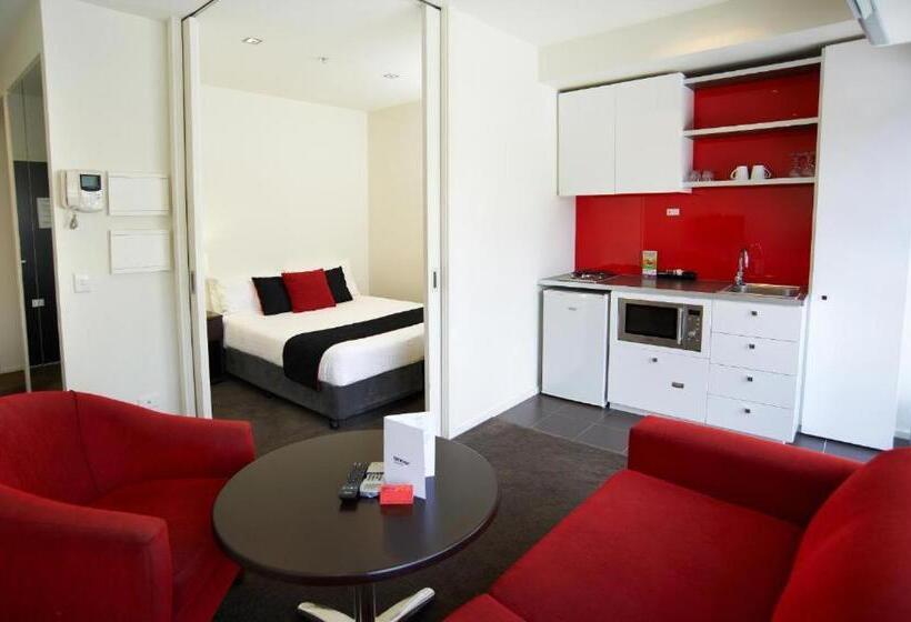 آپارتمان 1 خوابه با بالکن, City Edge On Elizabeth Apartment