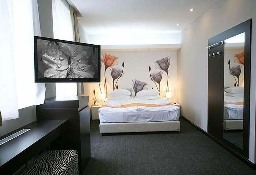 סוויטת פרמיום, City Park Hotel By Chm