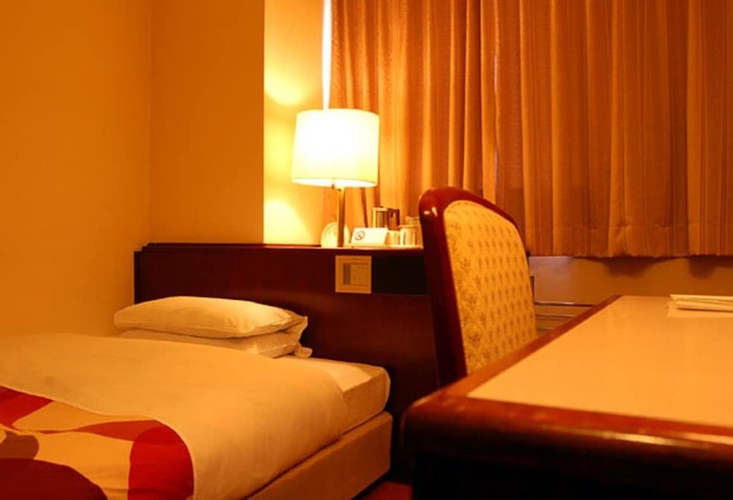 Номер Стандарт Индивидуальный, Hiroshima Ekimae Green