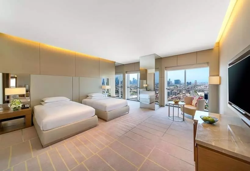 اتاق کلاب, Hyatt Regency Dubai Creek Heights