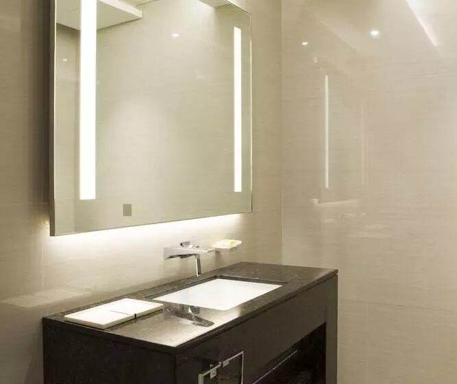 سوییت اجرایی, Hyatt Regency Dubai Creek Heights