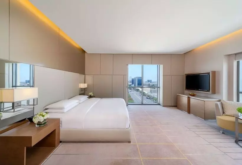 سوییت اجرایی, Hyatt Regency Dubai Creek Heights