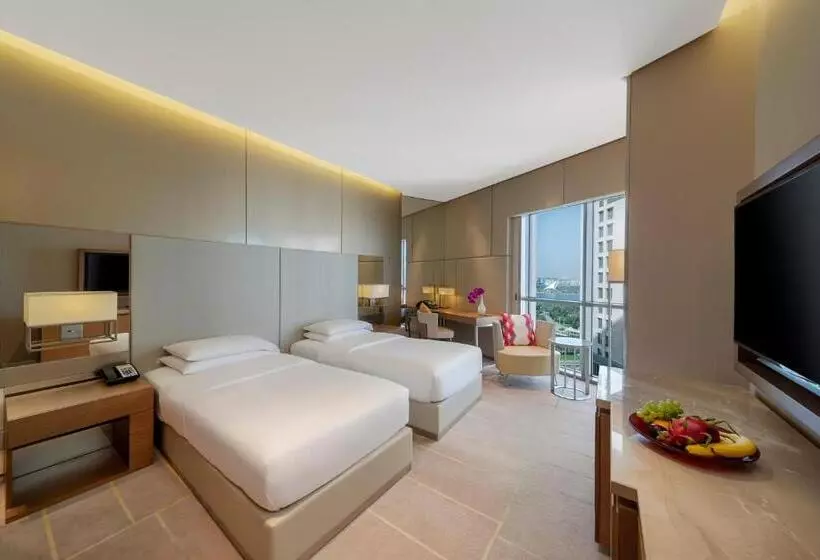 اتاق استاندارد با تخت بزرگ, Hyatt Regency Dubai Creek Heights