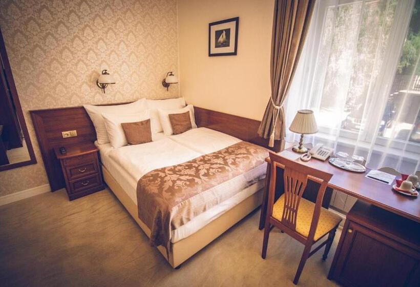 غرفة إقتصادية, Katerina