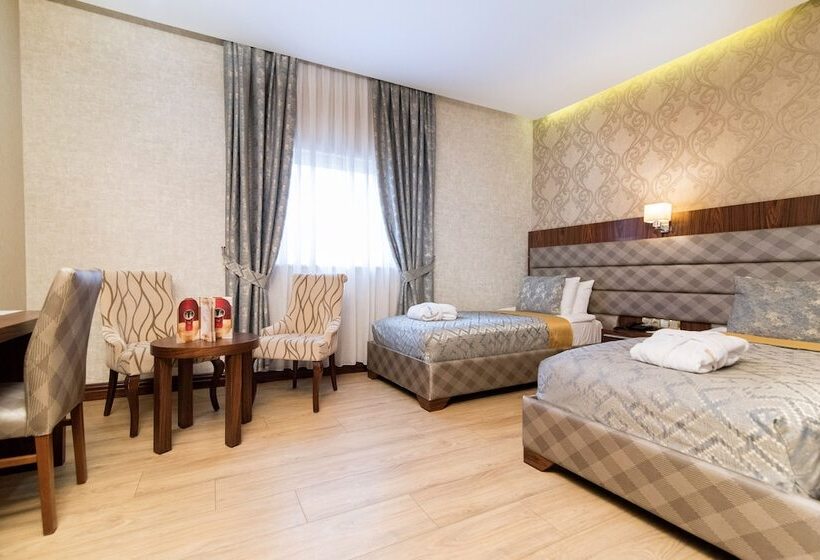 اتاق استاندارد سه نفره, Midmar Deluxe